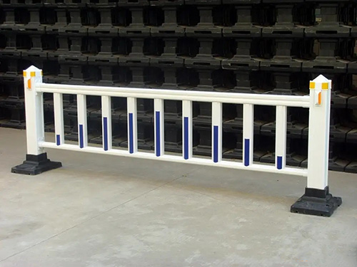 市政護(hù)欄圖片3